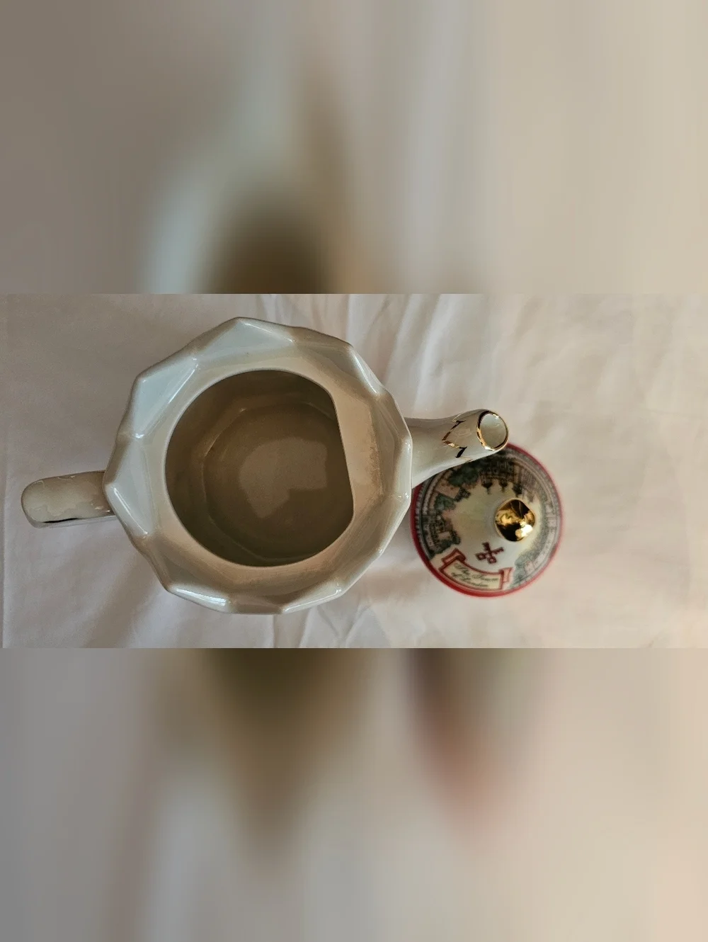 Vintage 80s James Sadler Tower of London Teapot Personnel of the Tower